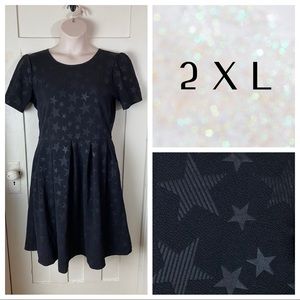 NWOT LuLaRoe Amelia - Black Stars